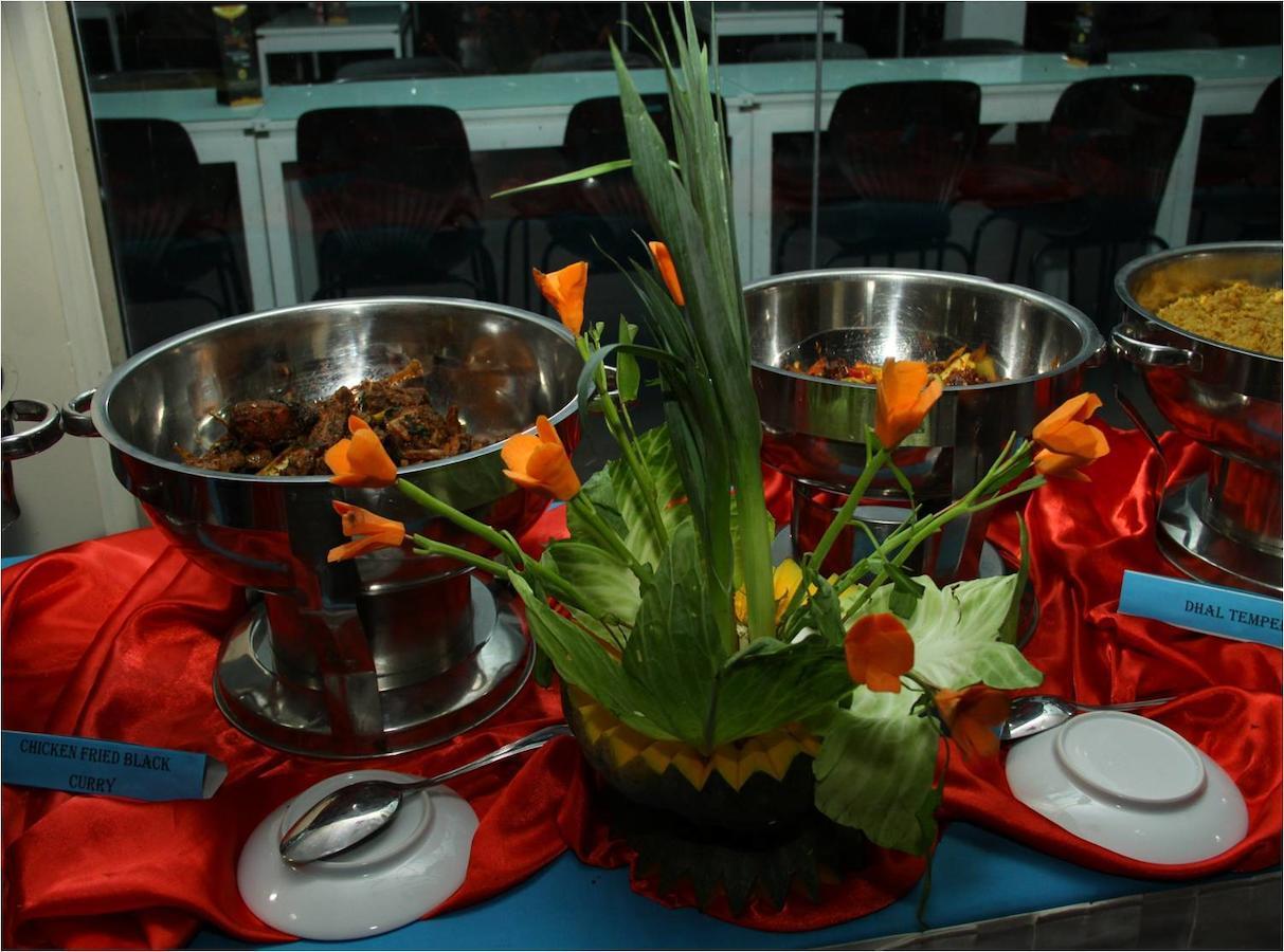 Gunners' Club - Minneriya มินเนริยา ภายนอก รูปภาพ